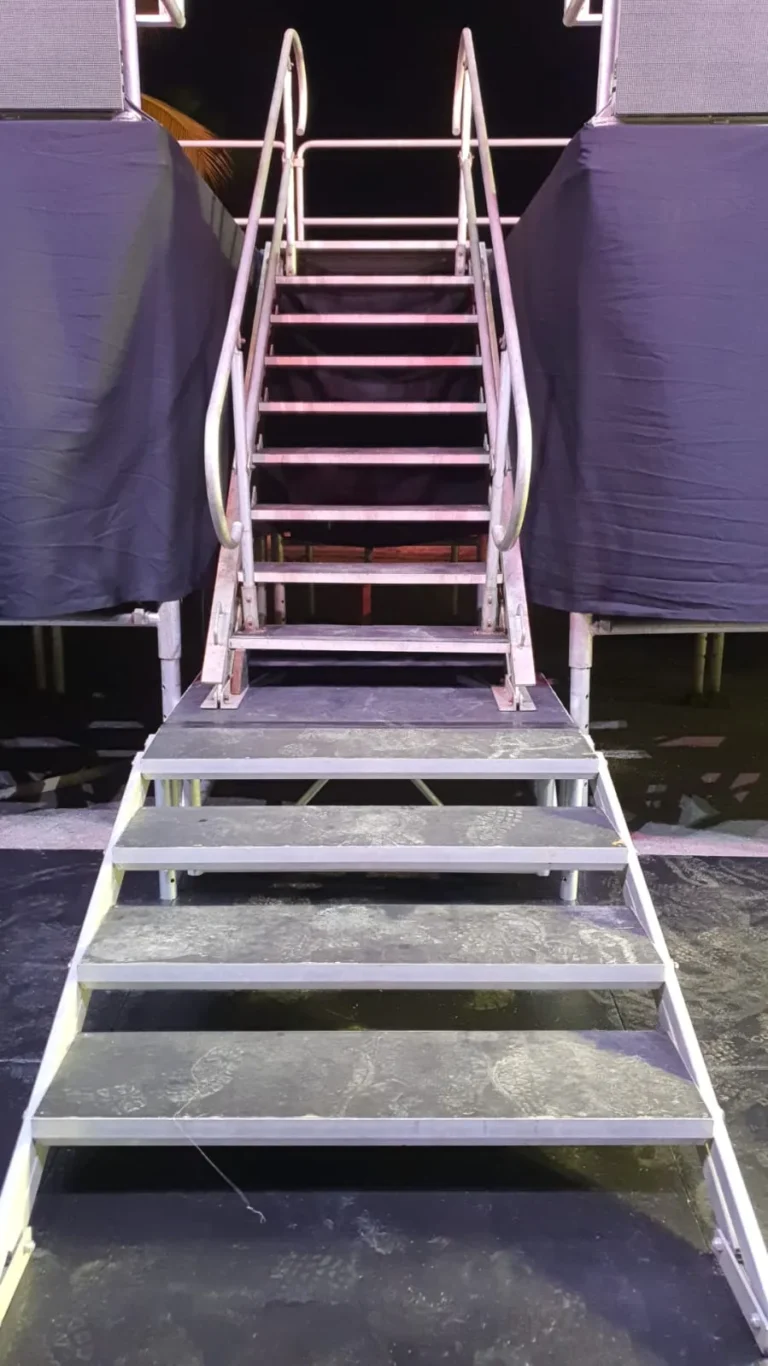 Escalera doble (1)_23_11zon